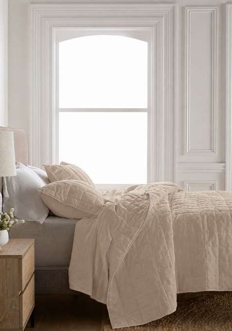 Tan European Linen Box Quilt Set