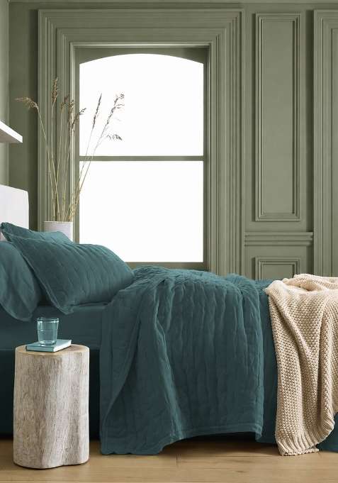 Aqua European Linen Dream Quilt Set