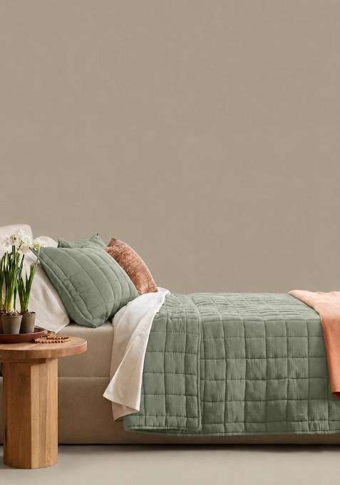 Dried Sage Organic Cotton Gauze Box Quilt