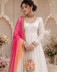raksha-bandhan-women