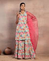 Shop-by-Type-Floral-v1
