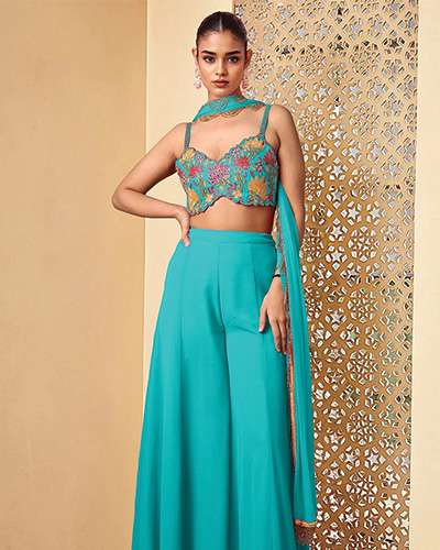 Women-Clothing-Designers