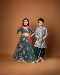 Sibling-Duo